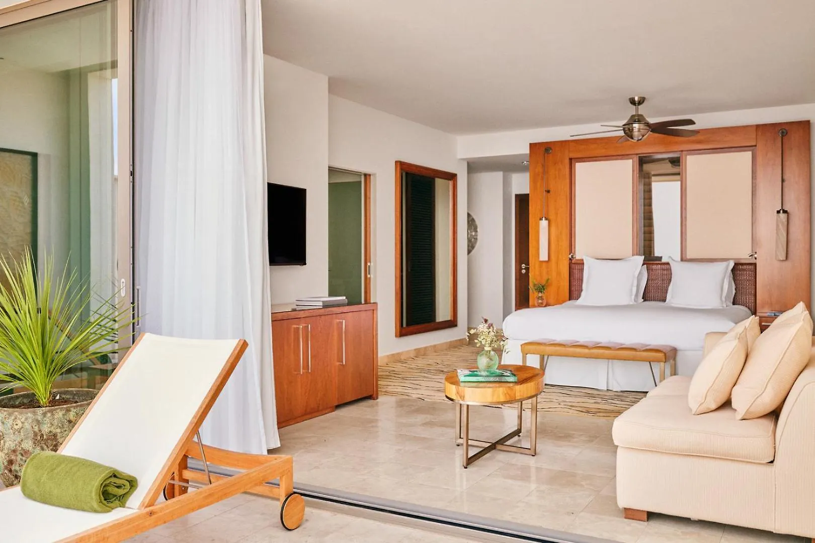 Jumeirah Mallorca Port De Soller 5*,